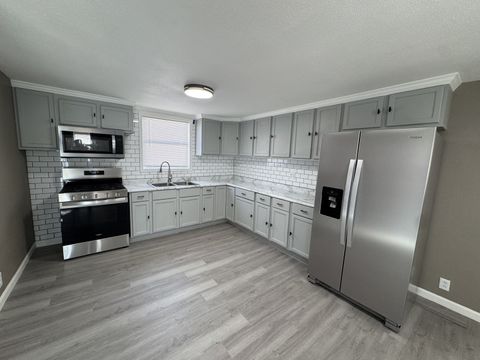 Tiny photo for 337 Whitney Avenue, Kewanee, IL 61443 (MLS # 12597617)