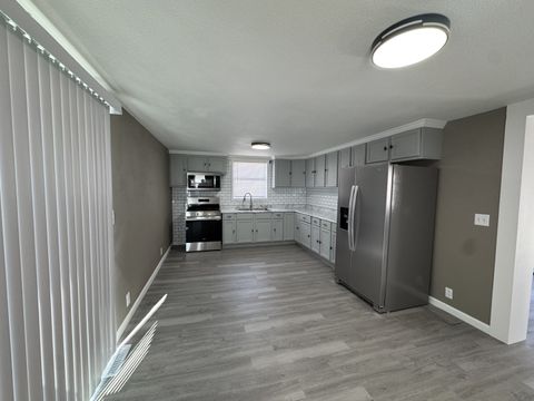 Tiny photo for 337 Whitney Avenue, Kewanee, IL 61443 (MLS # 12597617)