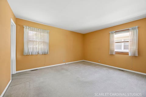 Tiny photo for 1216 Berkenshire Lane, Elk Grove Village, IL 60007 (MLS # 12685490)