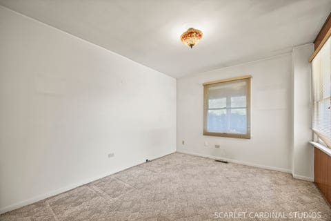 Tiny photo for 1216 Berkenshire Lane, Elk Grove Village, IL 60007 (MLS # 12685490)