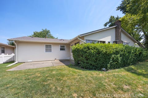 Tiny photo for 1216 Berkenshire Lane, Elk Grove Village, IL 60007 (MLS # 12685490)