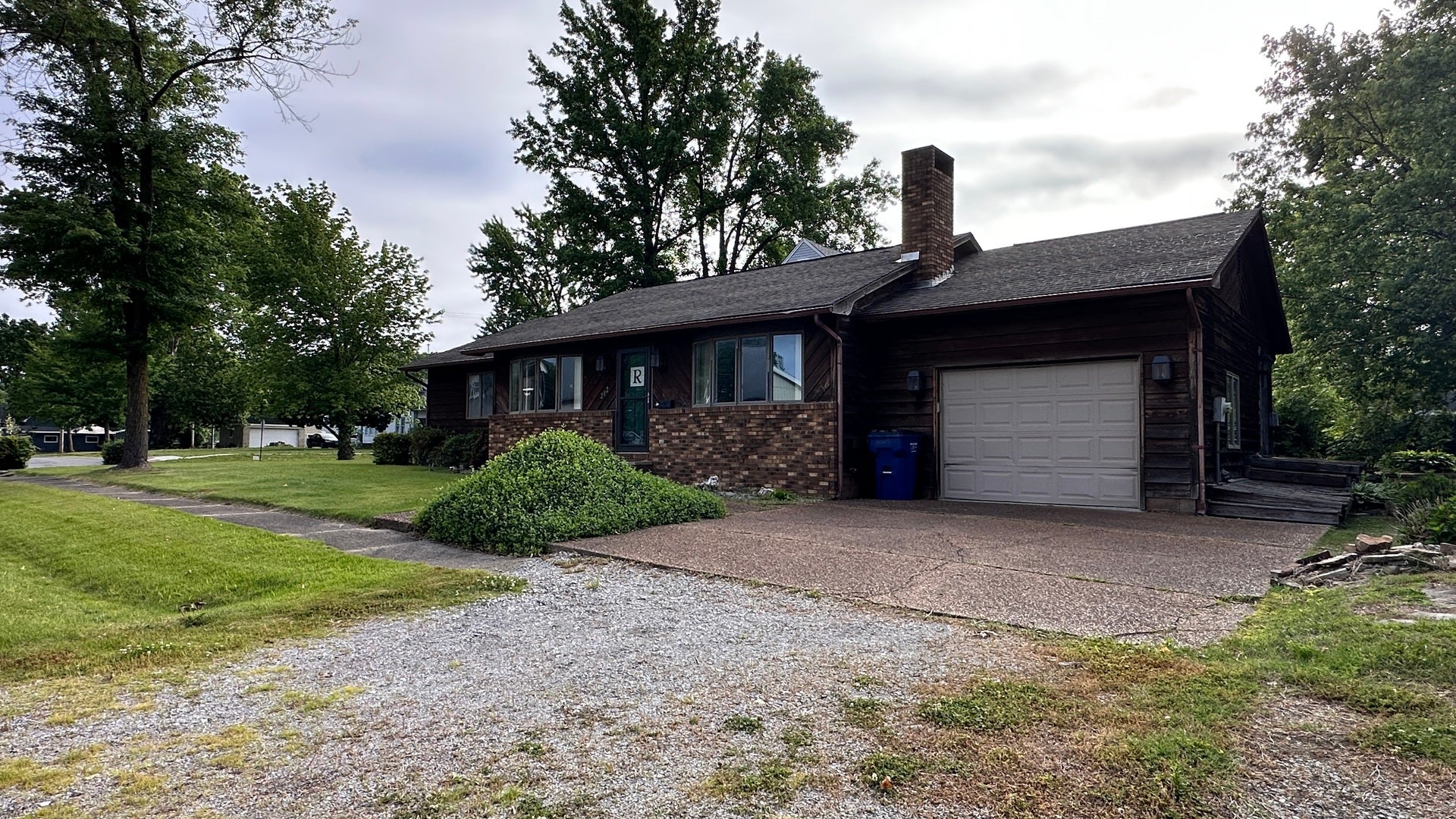 202 N Van Buren Street