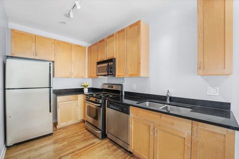 Tiny photo for 1075 W Roosevelt Road #206, Chicago, IL 60608 (MLS # 12528670)