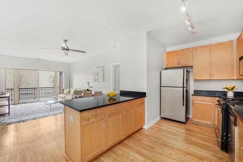 Tiny photo for 1075 W Roosevelt Road #206, Chicago, IL 60608 (MLS # 12528670)