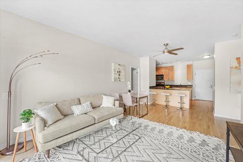 Tiny photo for 1075 W Roosevelt Road #206, Chicago, IL 60608 (MLS # 12528670)
