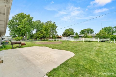 Tiny photo for 144 E Grant Street, Leland, IL 60531 (MLS # 12656534)