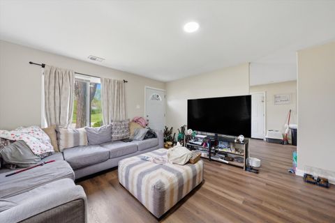 Tiny photo for 612 Brookline Avenue, Chicago Heights, IL 60411 (MLS # 12635728)