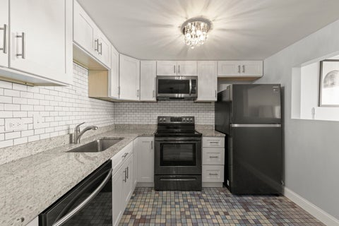 Tiny photo for 2005 S Finley Road #1012, Lombard, IL 60148 (MLS # 12762928)