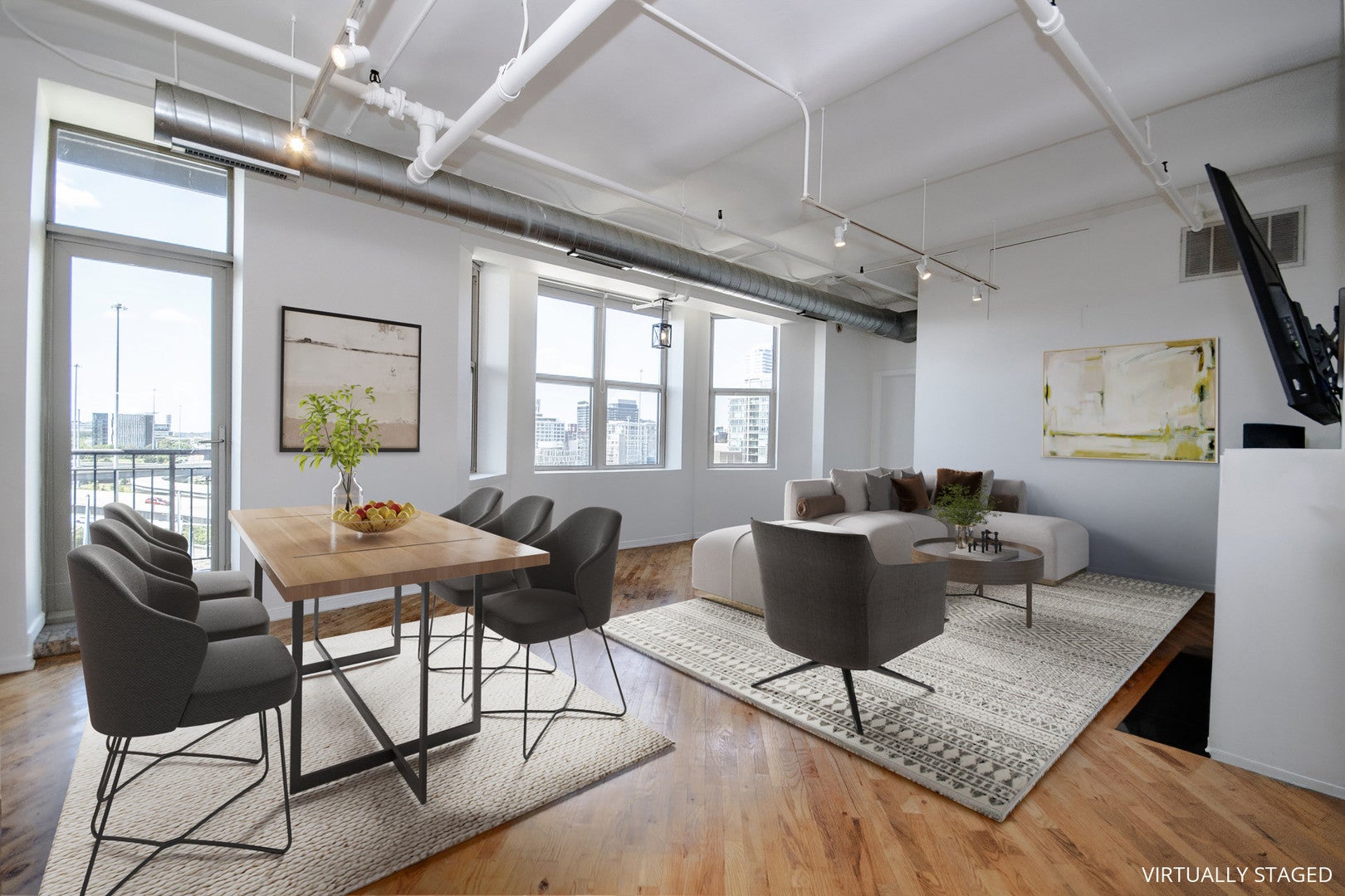 500 S Clinton Street 632