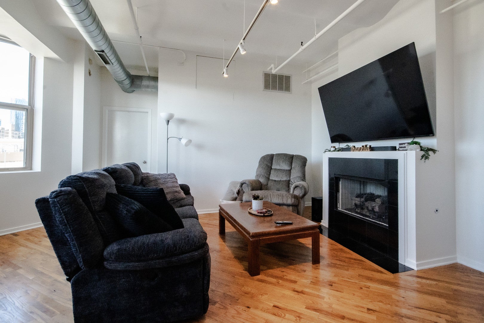 500 S Clinton Street 632