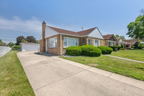 Tiny photo for 8841 Menard Avenue, Morton Grove, IL 60053 (MLS # 12495326)