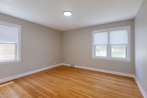 Tiny photo for 8841 Menard Avenue, Morton Grove, IL 60053 (MLS # 12495326)