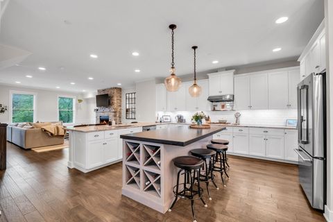 Tiny photo for 110 S Washington Street, Wheaton, IL 60187 (MLS # 12632495)