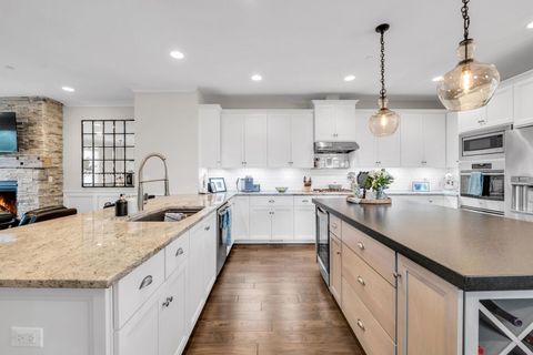 Tiny photo for 110 S Washington Street, Wheaton, IL 60187 (MLS # 12632495)