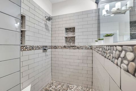 Tiny photo for 110 S Washington Street, Wheaton, IL 60187 (MLS # 12632495)