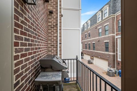 Tiny photo for 110 S Washington Street, Wheaton, IL 60187 (MLS # 12632495)