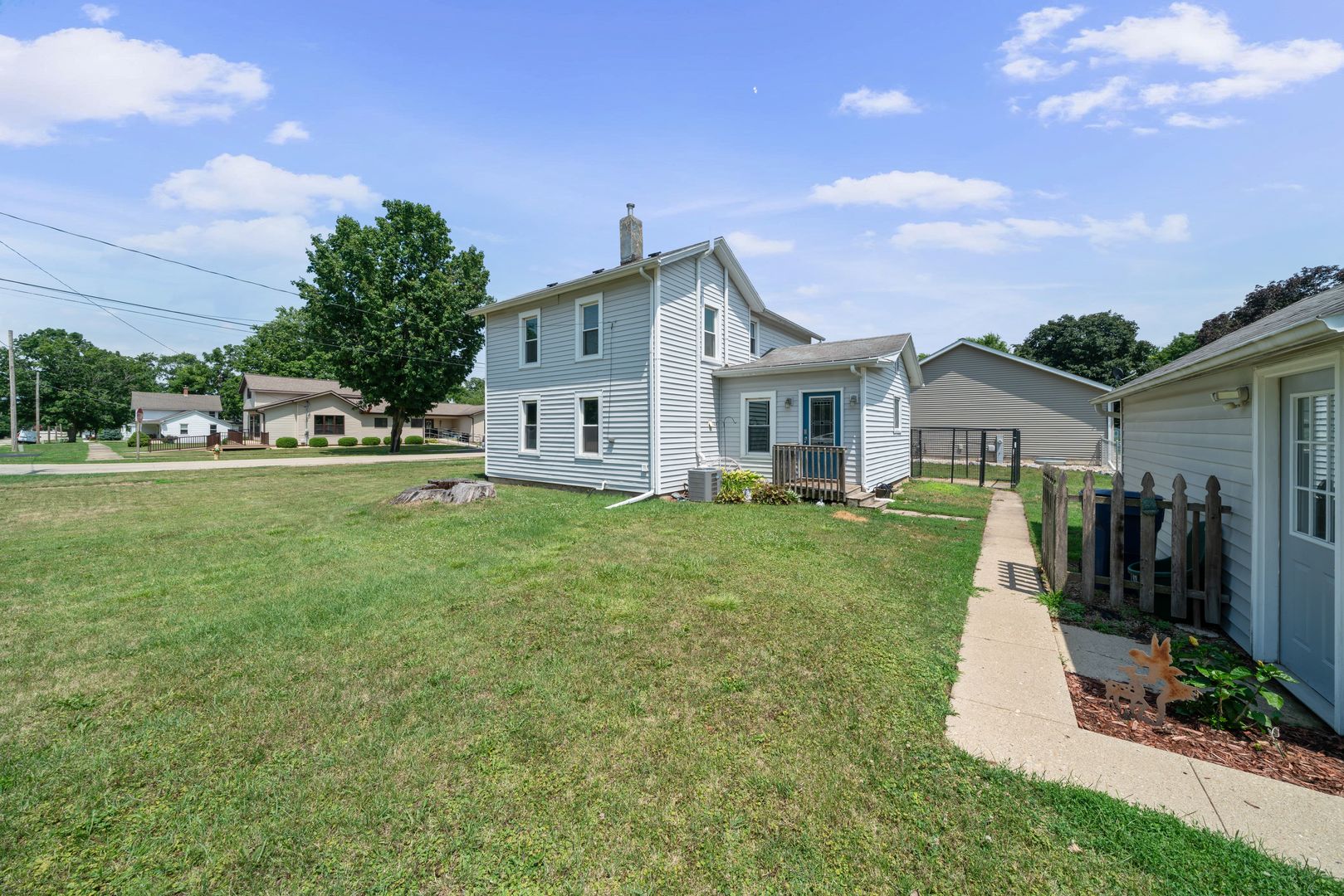 122 W Fayette Street