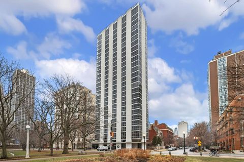 Photo of 1555 N Dearborn Parkway #17C, Chicago, IL 60610 (MLS # 12538116)