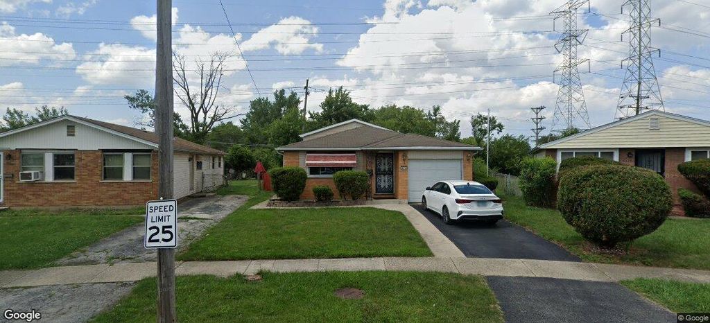 Photo for 3616 Maxey Court, Robbins, IL 60472 (MLS # 12506750)