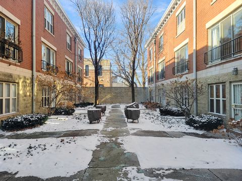 Tiny photo for 712 S Western Avenue #B, Chicago, IL 60612 (MLS # 12553404)