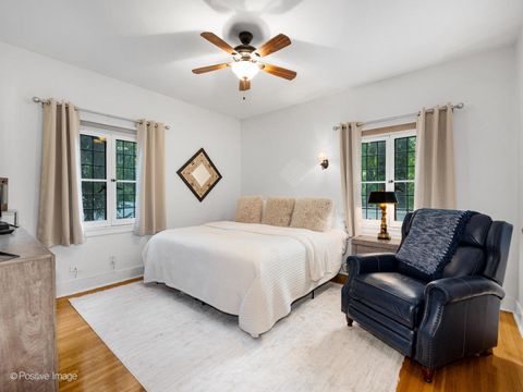 Tiny photo for 317 E Walnut Street, Hinsdale, IL 60521 (MLS # 12466398)
