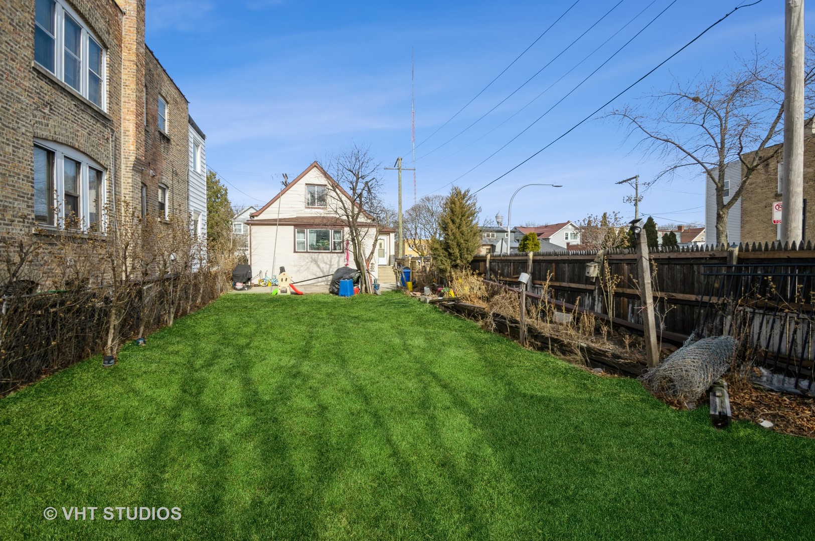5000 W Nelson Street