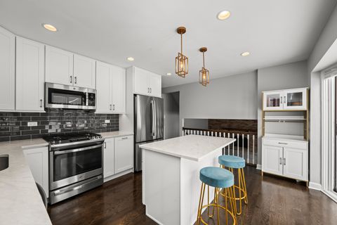 Tiny photo for 1919 N Pinetree Drive, Arlington Heights, IL 60004 (MLS # 12598962)