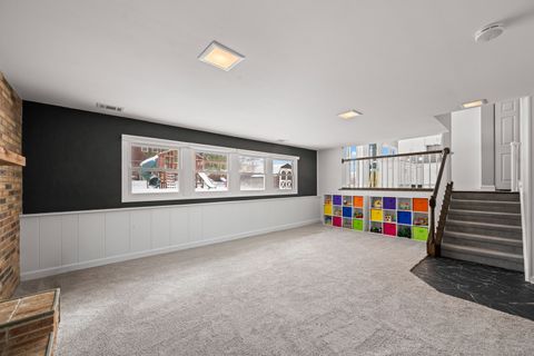 Tiny photo for 1919 N Pinetree Drive, Arlington Heights, IL 60004 (MLS # 12598962)