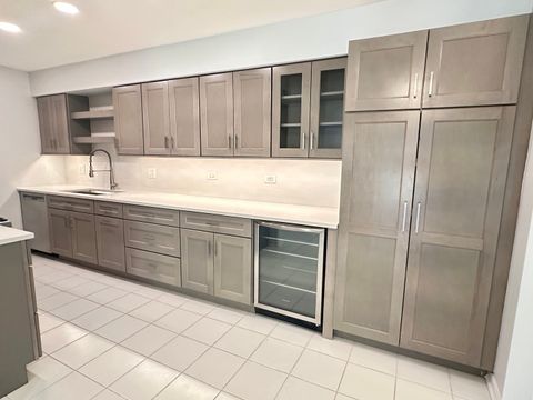 Tiny photo for 1603 N Windsor Drive #102, Arlington Heights, IL 60004 (MLS # 12509858)