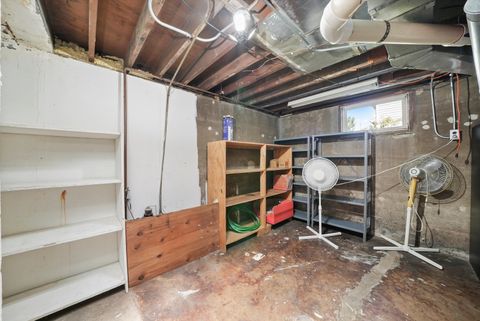 Tiny photo for 330 3rd Street, Libertyville, IL 60048 (MLS # 12376644)