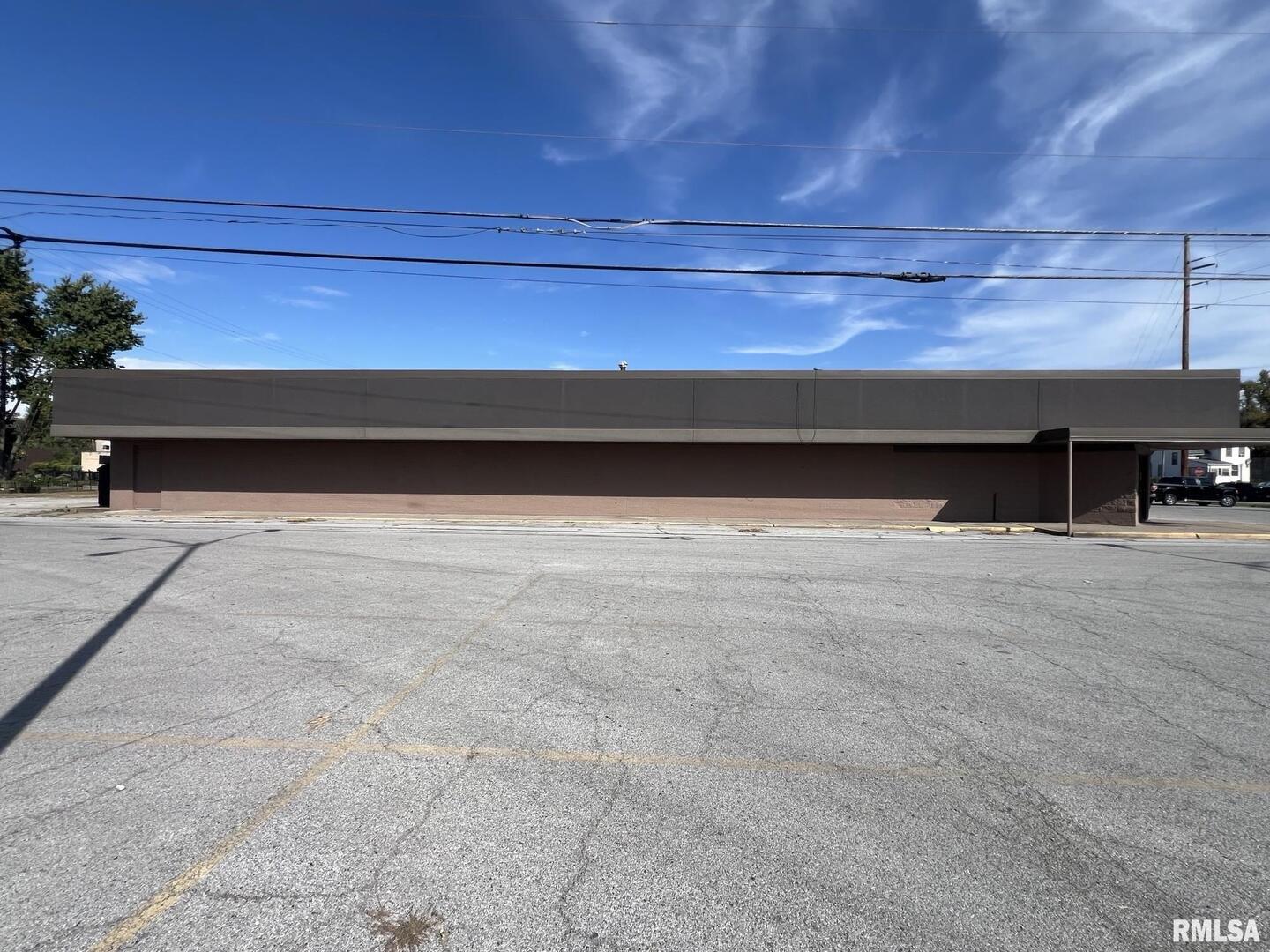 1309 W 4TH Street