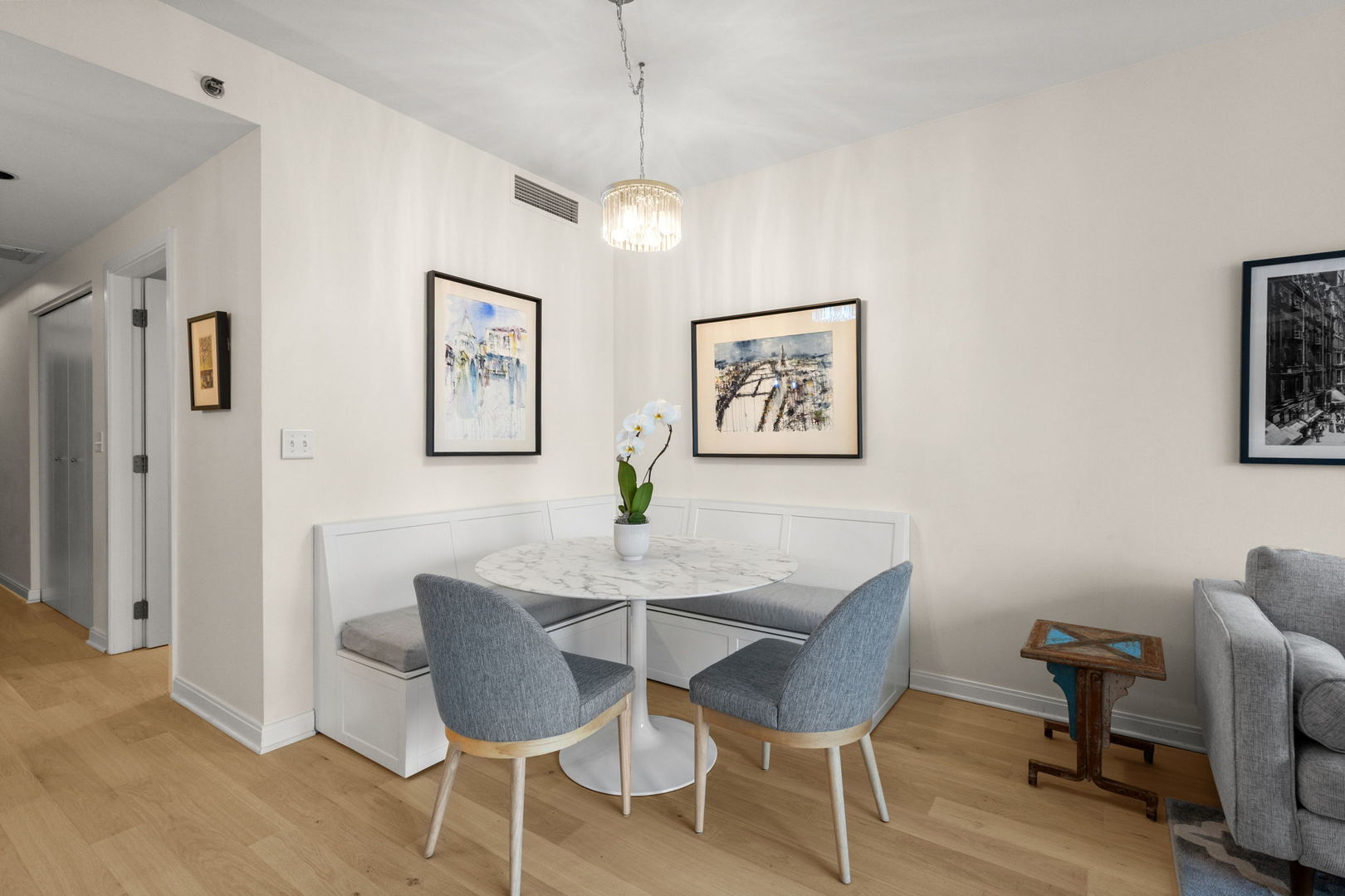 130 N Garland Court 3302