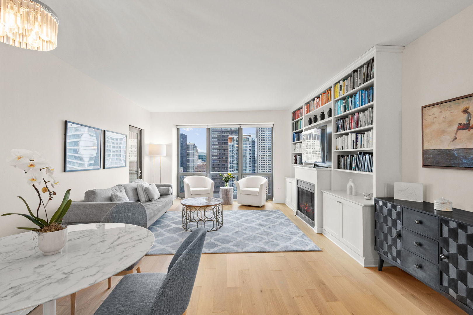 130 N Garland Court 3302