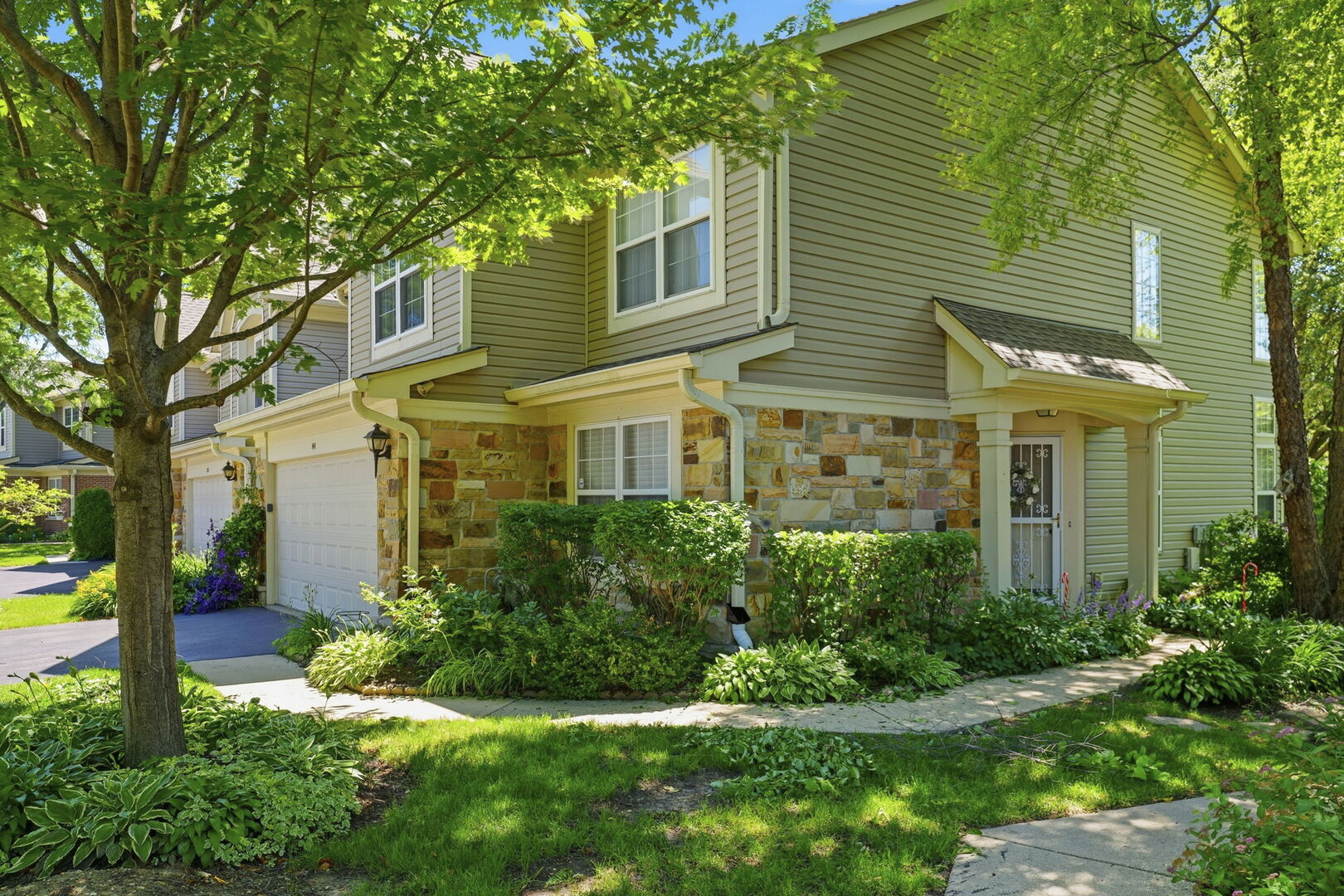 141 Crescent Lane 141