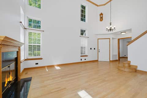 Tiny photo for 141 Crescent Lane #141, Schaumburg, IL 60193 (MLS # 12670490)