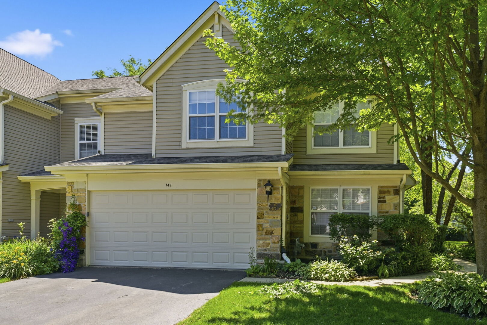 141 Crescent Lane 141