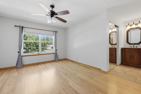 Tiny photo for 141 Crescent Lane #141, Schaumburg, IL 60193 (MLS # 12670490)