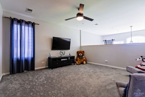 Tiny photo for 1591 Jeanel Lane, Aurora, IL 60502 (MLS # 12634508)