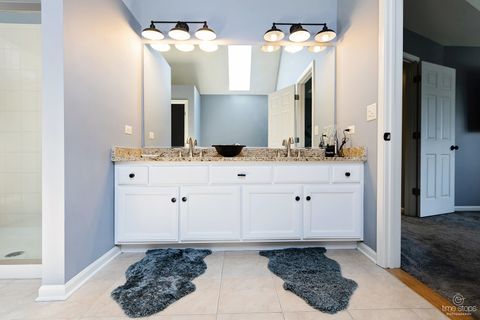 Tiny photo for 1591 Jeanel Lane, Aurora, IL 60502 (MLS # 12634508)