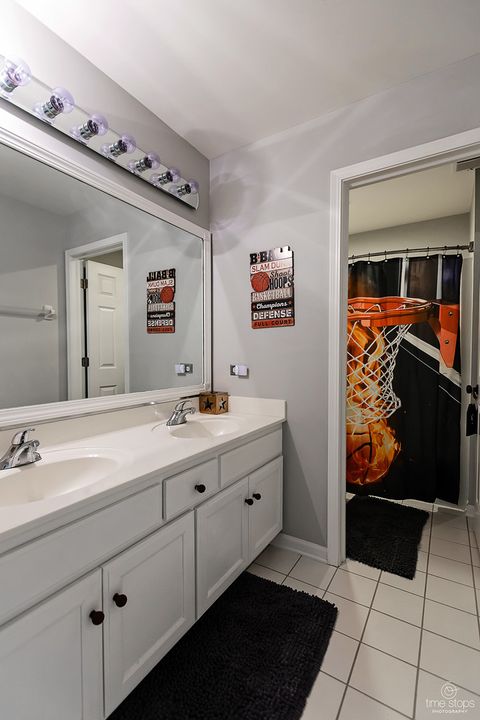 Tiny photo for 1591 Jeanel Lane, Aurora, IL 60502 (MLS # 12634508)