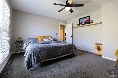 Tiny photo for 1591 Jeanel Lane, Aurora, IL 60502 (MLS # 12634508)