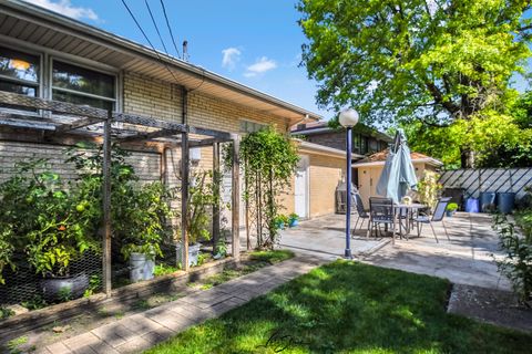 Tiny photo for 3409 173rd Place, Lansing, IL 60438 (MLS # 12513130)