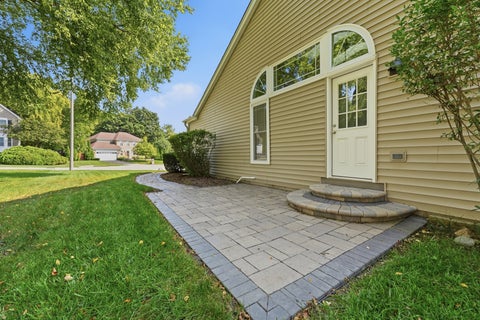 Tiny photo for 413 Harbor Drive, Carpentersville, IL 60110 (MLS # 12738193)