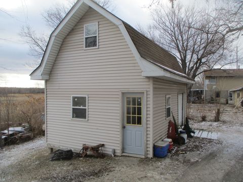 Tiny photo for 1864 N 2753rd Road, Ottawa, IL 61350 (MLS # 12557577)