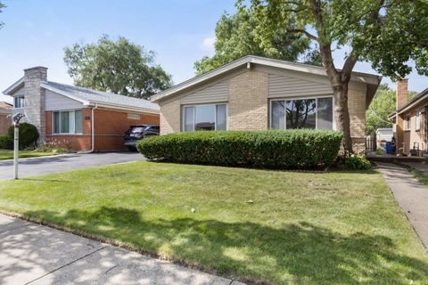 Tiny photo for 5302 Jarvis Avenue, Skokie, IL 60077 (MLS # 12692893)
