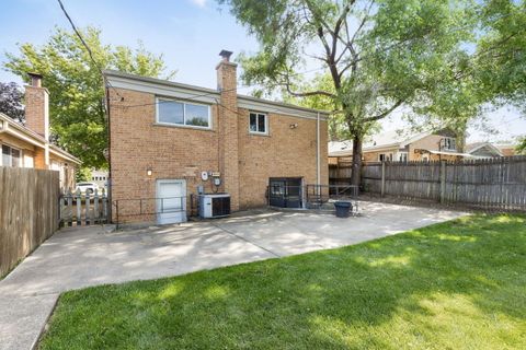 Tiny photo for 5302 Jarvis Avenue, Skokie, IL 60077 (MLS # 12692893)