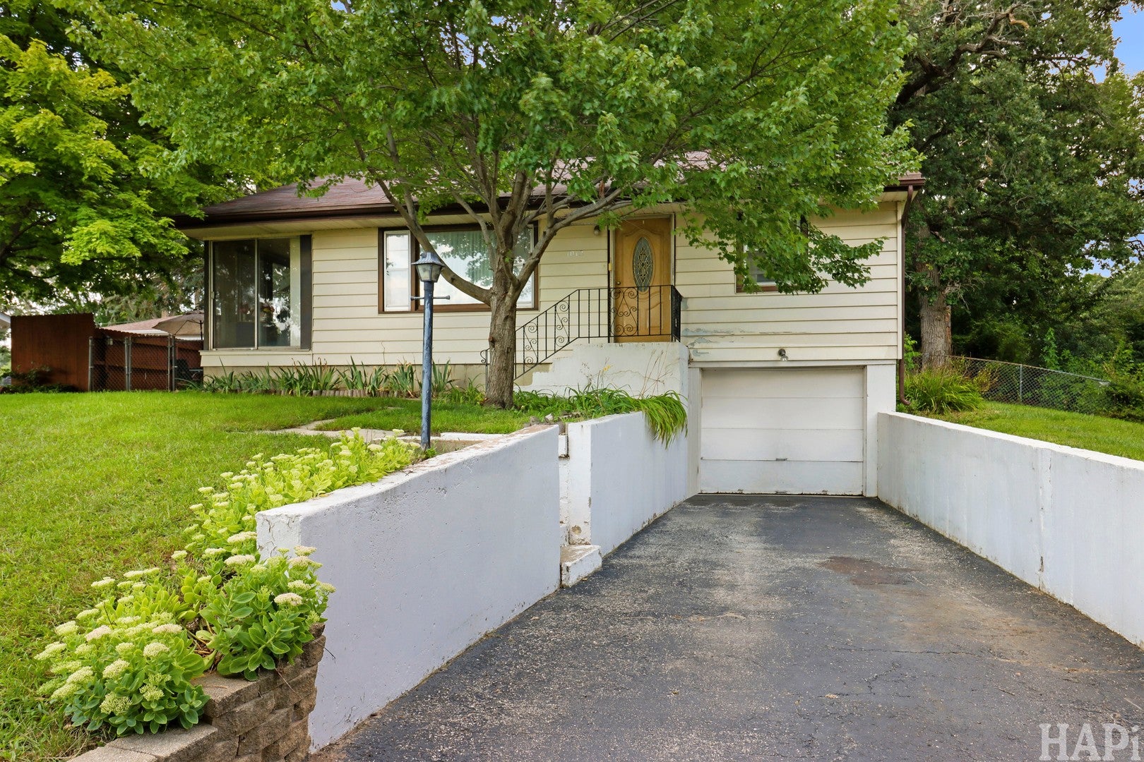 1012 Elder Avenue