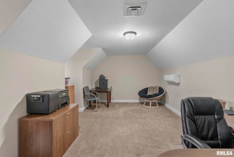 Tiny photo for 27 Blackstone Circle, Le Claire, IA 52753 (MLS # QC4269576)