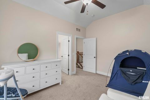 Tiny photo for 27 Blackstone Circle, Le Claire, IA 52753 (MLS # QC4269576)