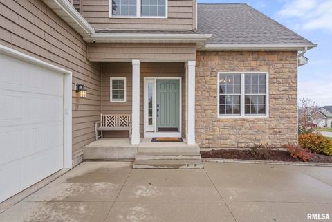 Tiny photo for 27 Blackstone Circle, Le Claire, IA 52753 (MLS # QC4269576)